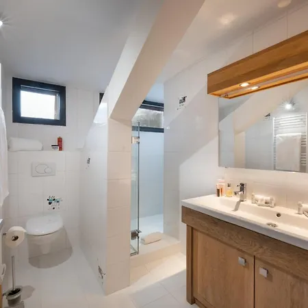 Apartment Residences Alticimes
